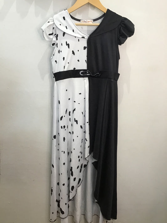 Cruella costume 10-12y