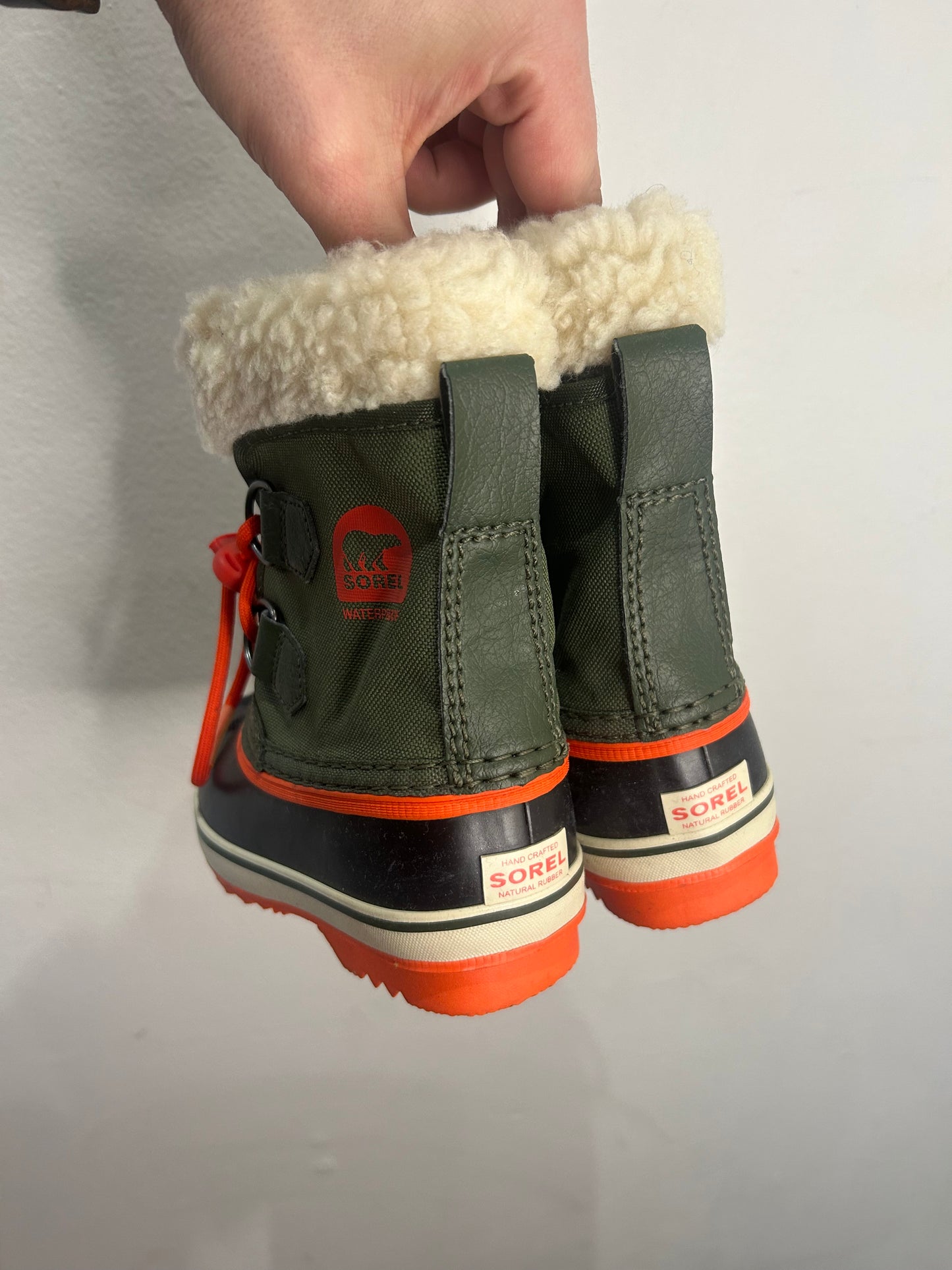 C9 Sorel winter boots green and orange new