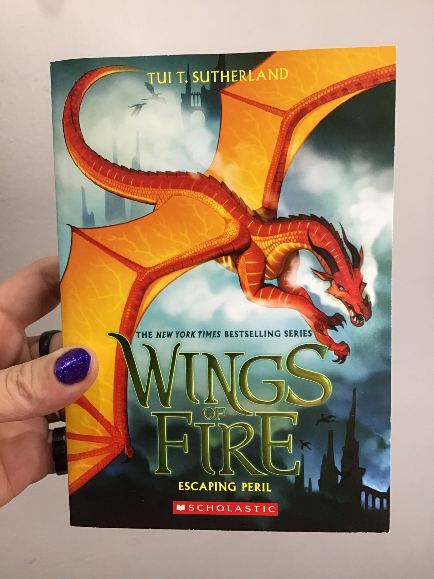 Wings of Fire no. 8- Escaping Peril