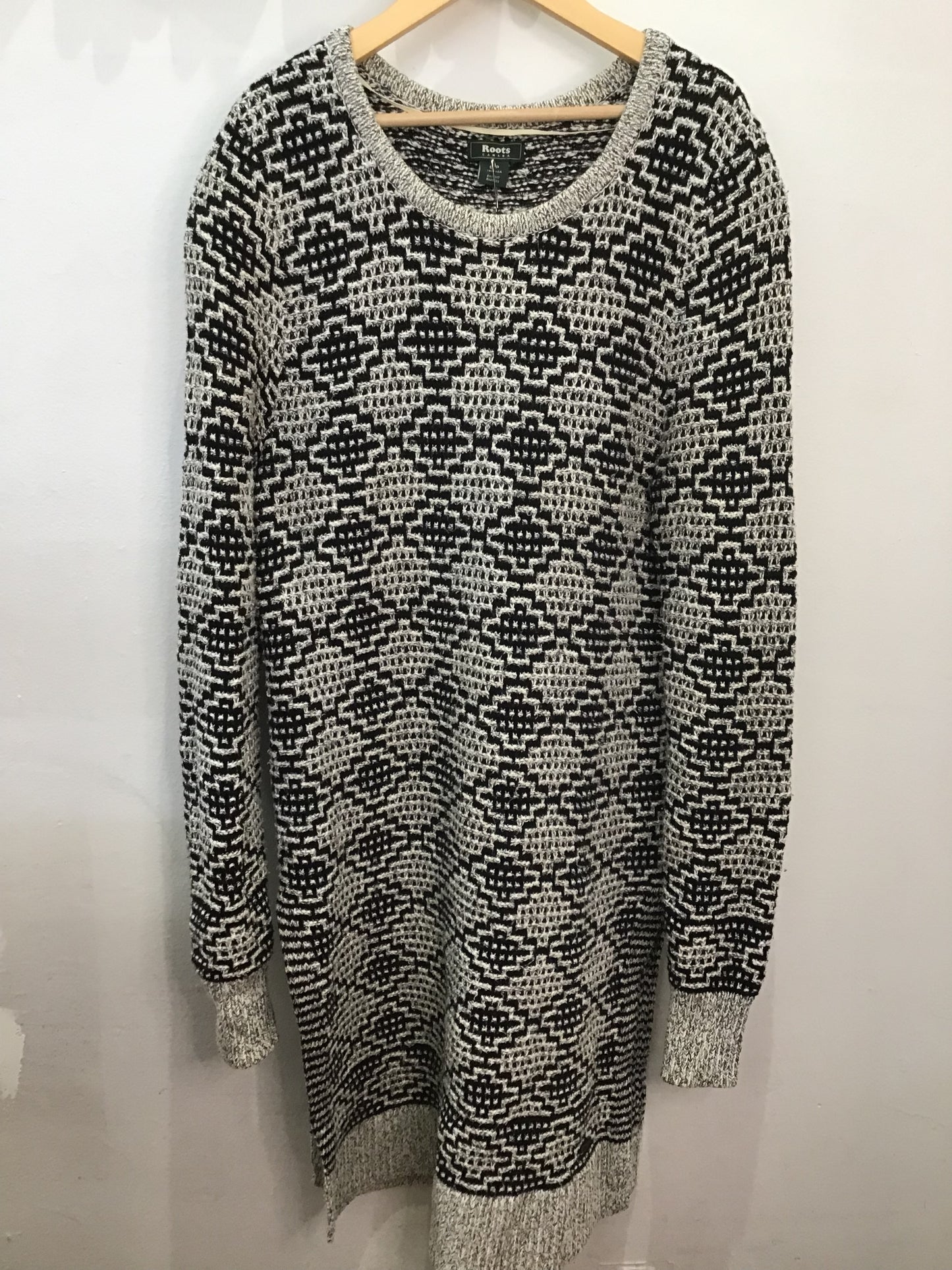Roots black and white sweater dress- adult S