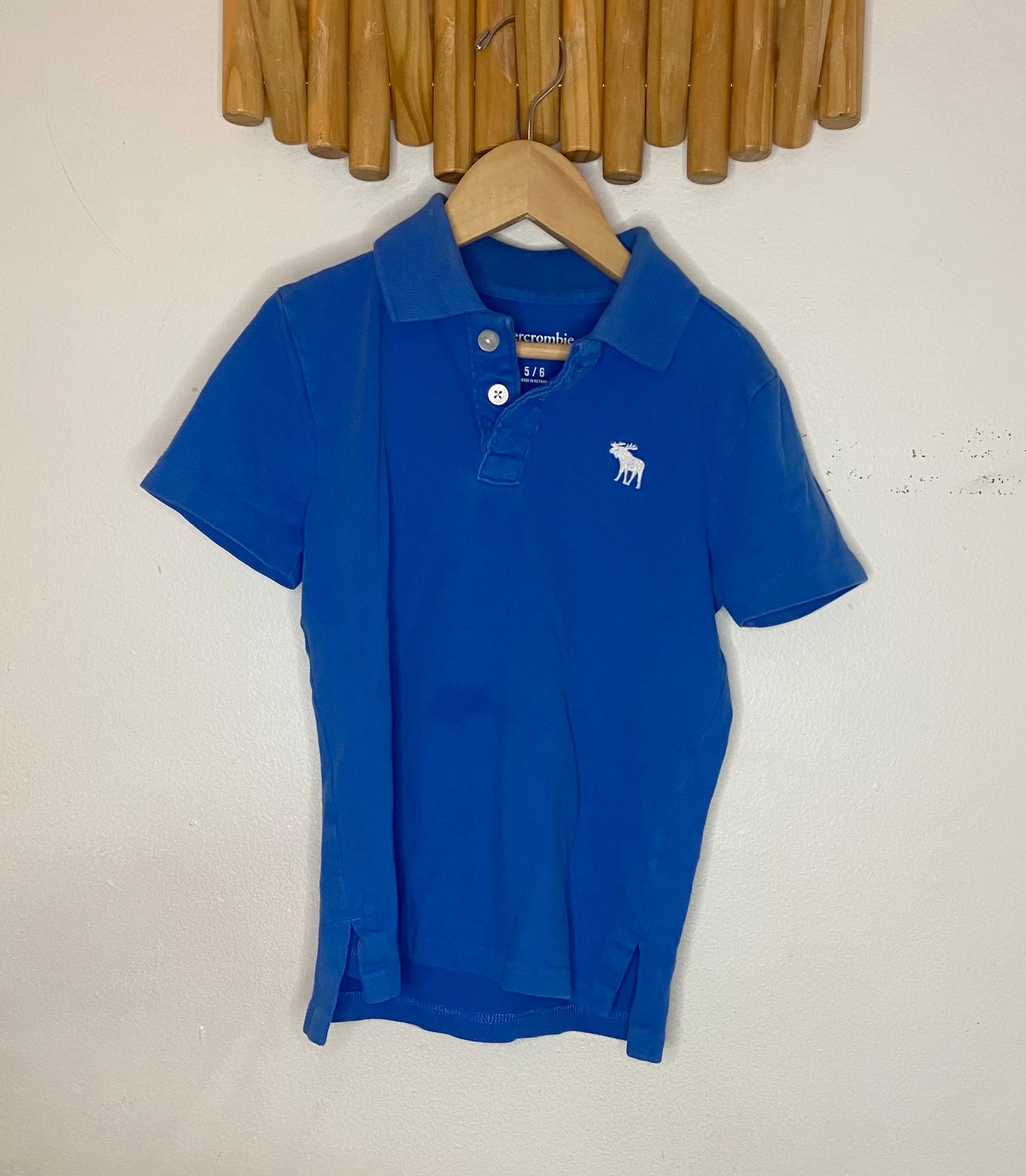 Abercrombie blue polo 5-6y
