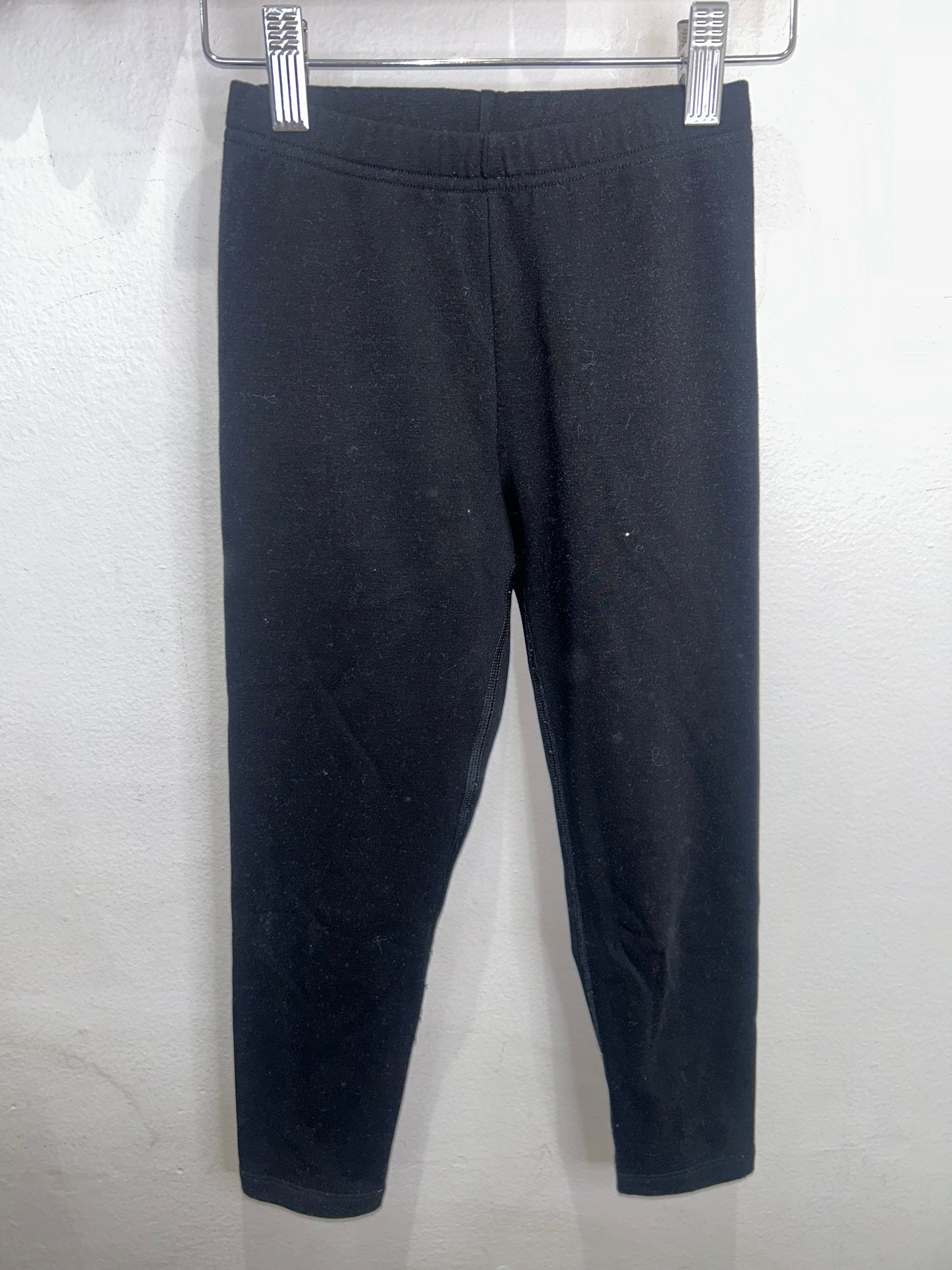 Black fleece lined leggings 3-4y