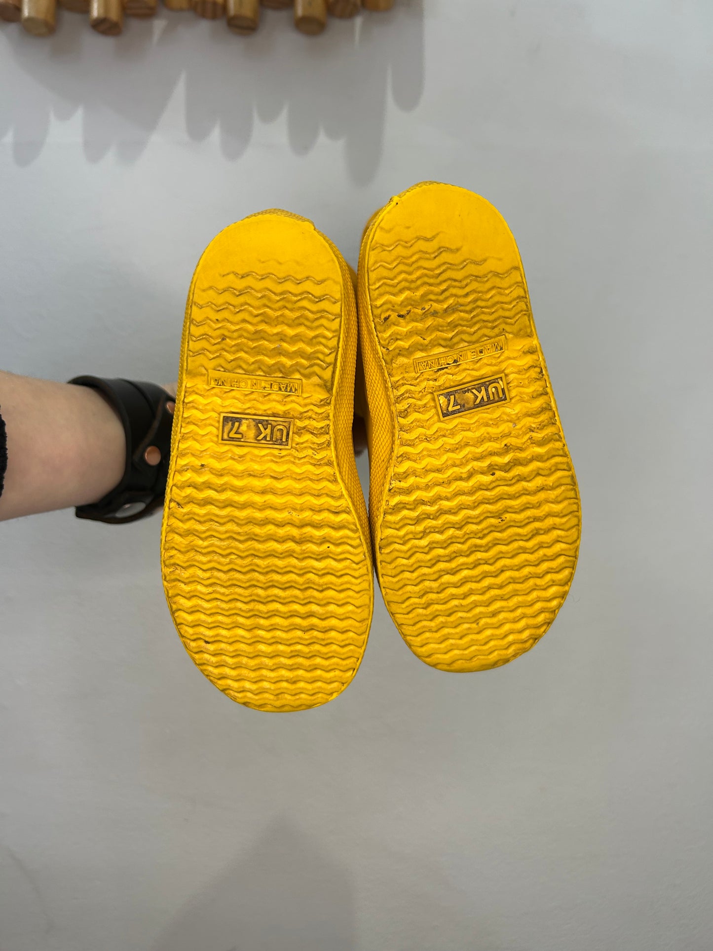 C8 yellow Hunter boots