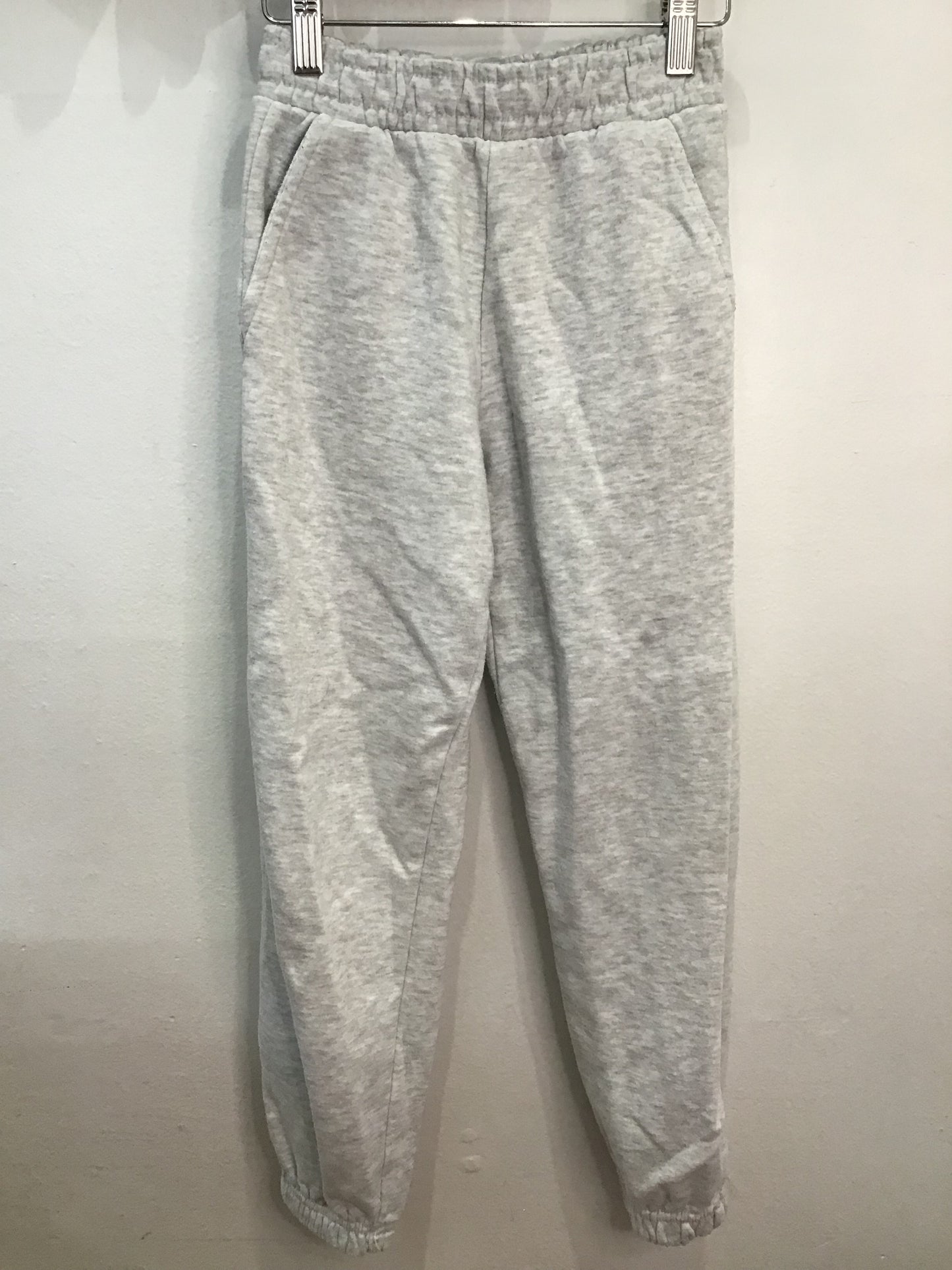 Joggers light grey 8-9y