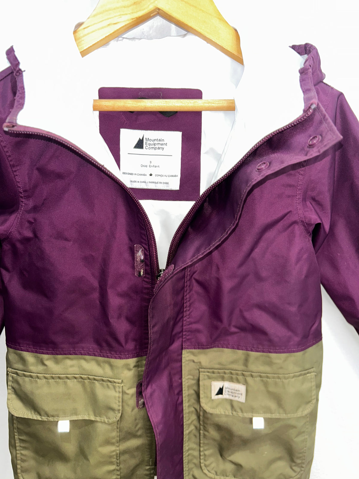 MEC aquanator eggplant 3y (fits big)