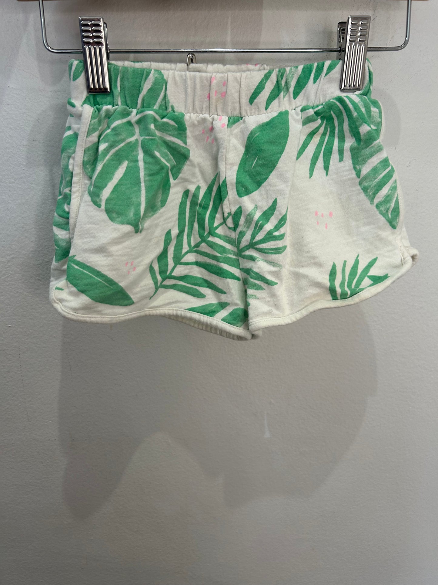 Leaves shorts 18-24m