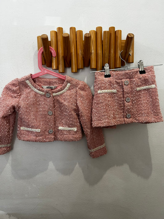 Pink skirt suit 3y