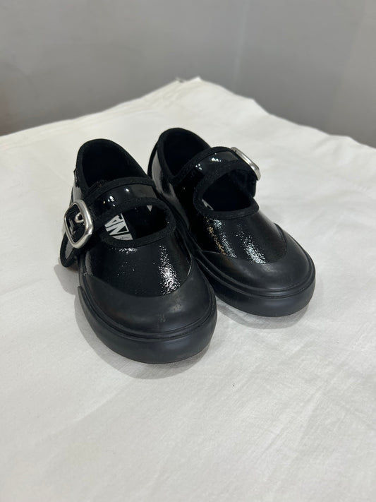 C8 Vans mary janes