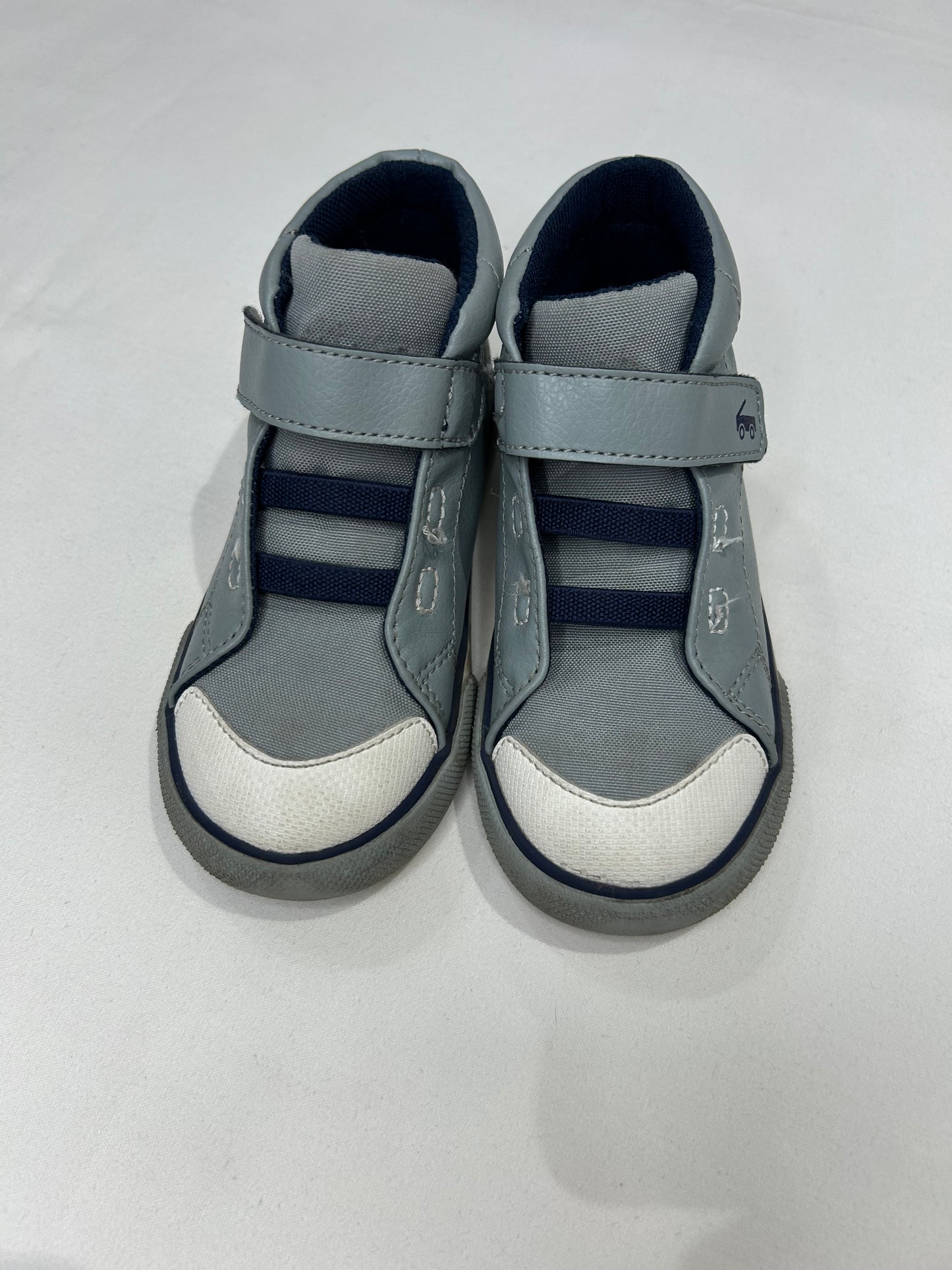 C11 See Kai Run leather shoes