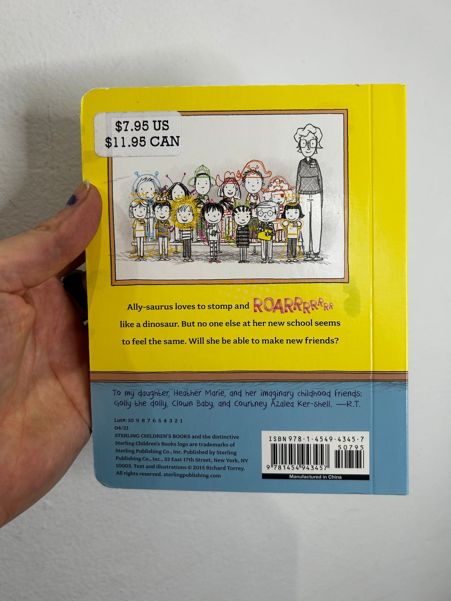 Allysaurus and the first day of school (board book)