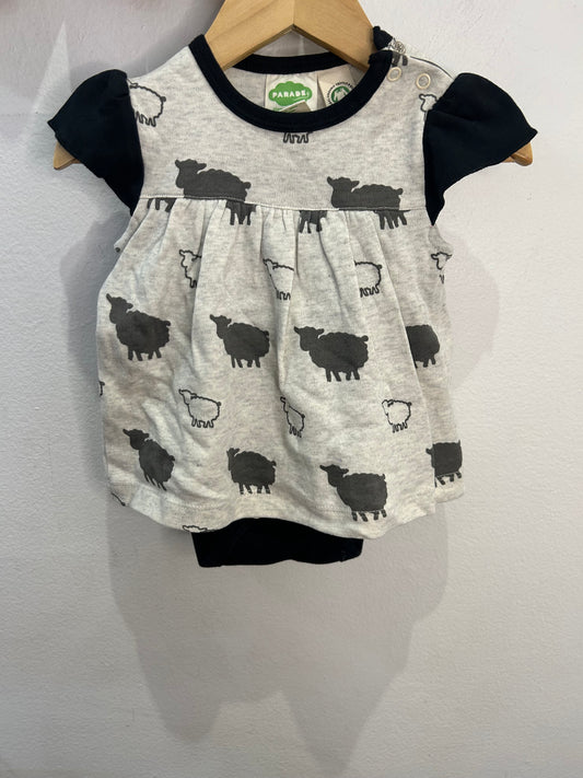 Parade Organics sheep dress 3-6m