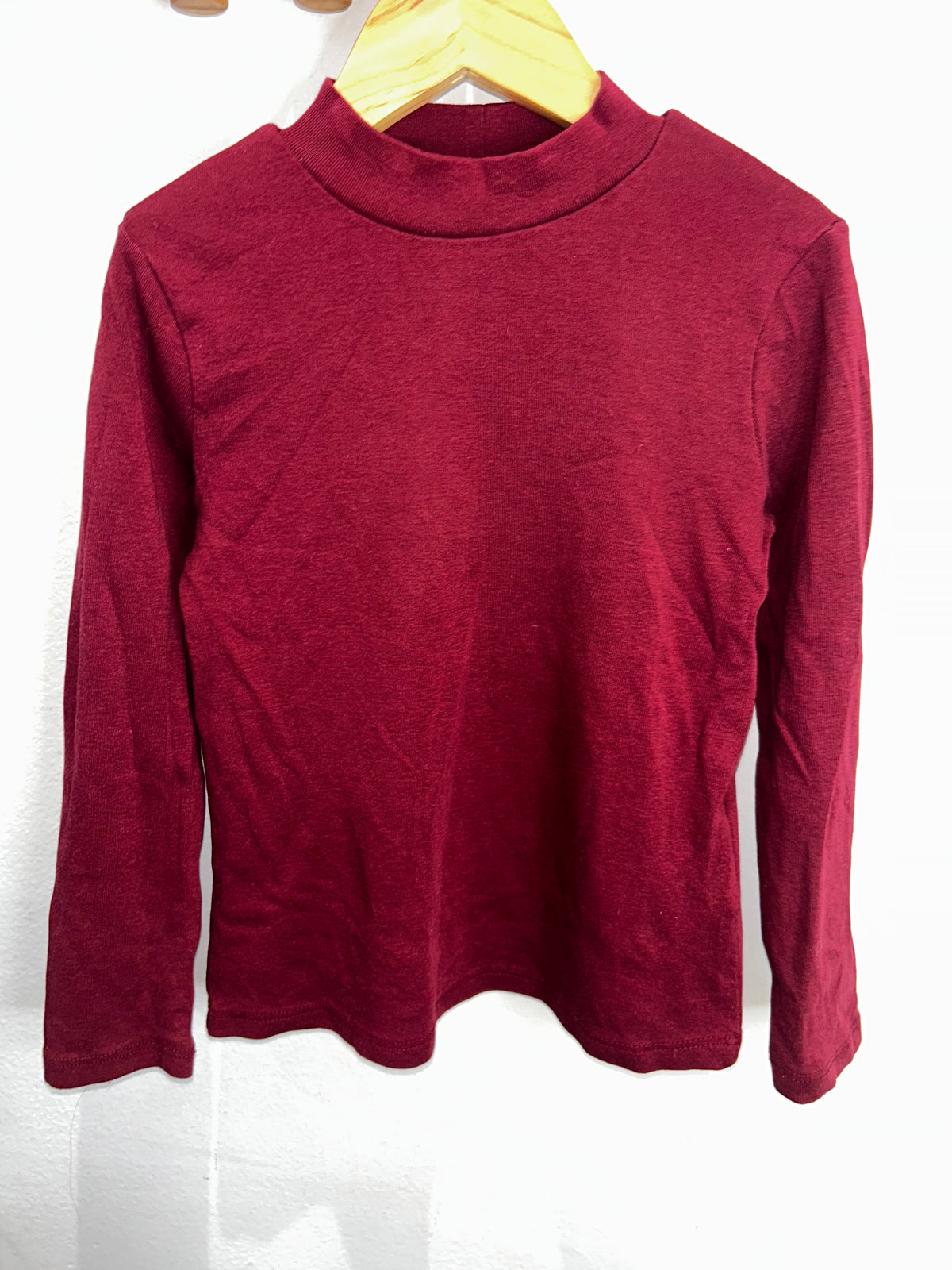 Maroon longsleeve mockneck 4-6y