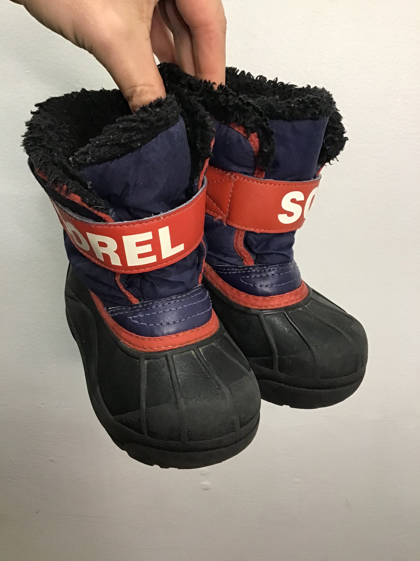 C10 red and blue Sorel