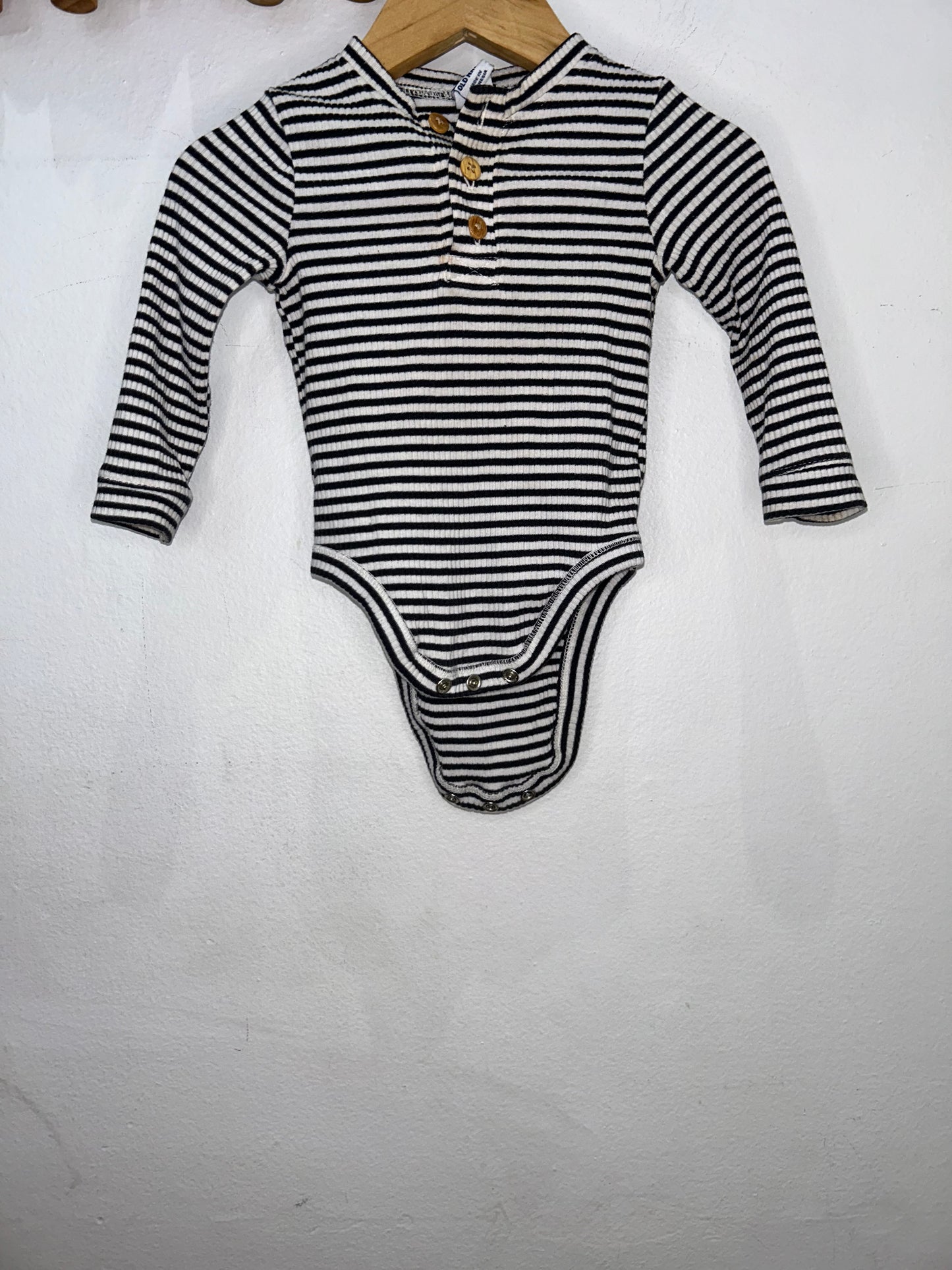 Ribbed striped henley onesie 3-6m