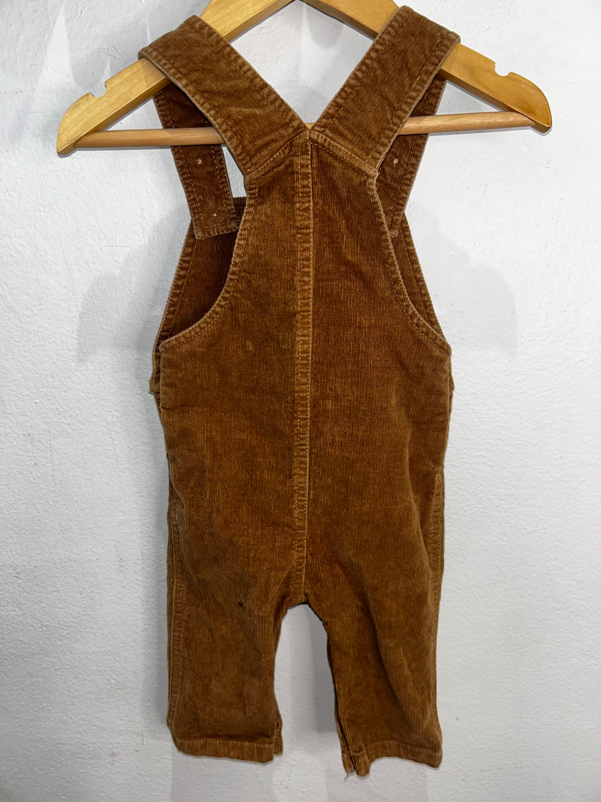 Beige corduroy romper 3m