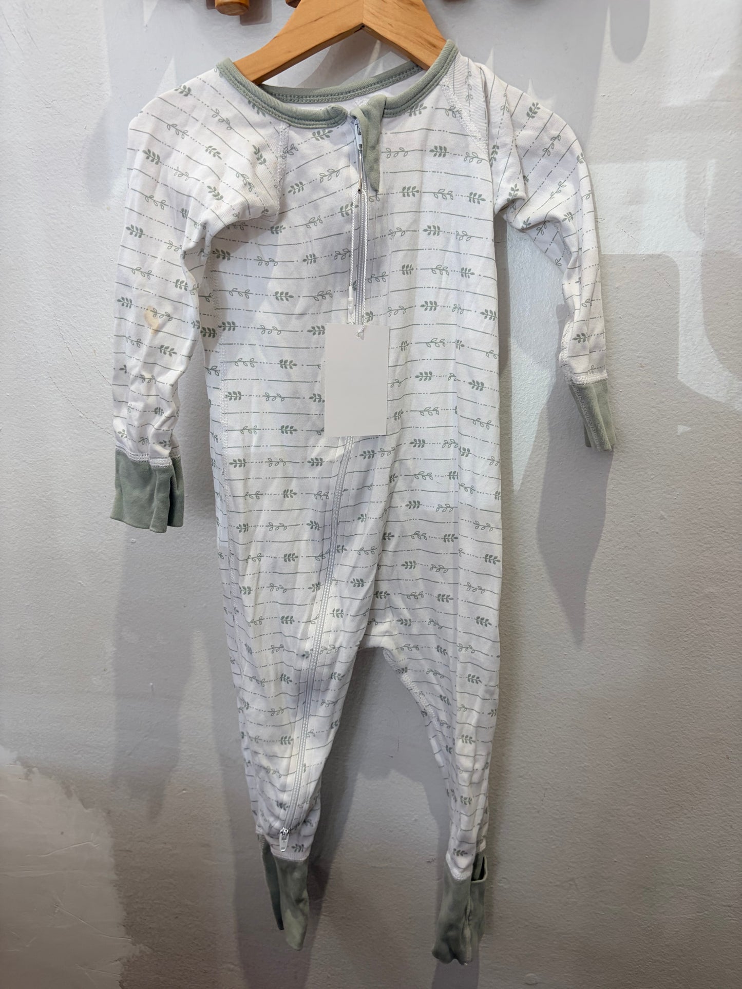 Sapling green leaves sleeper 18-24m