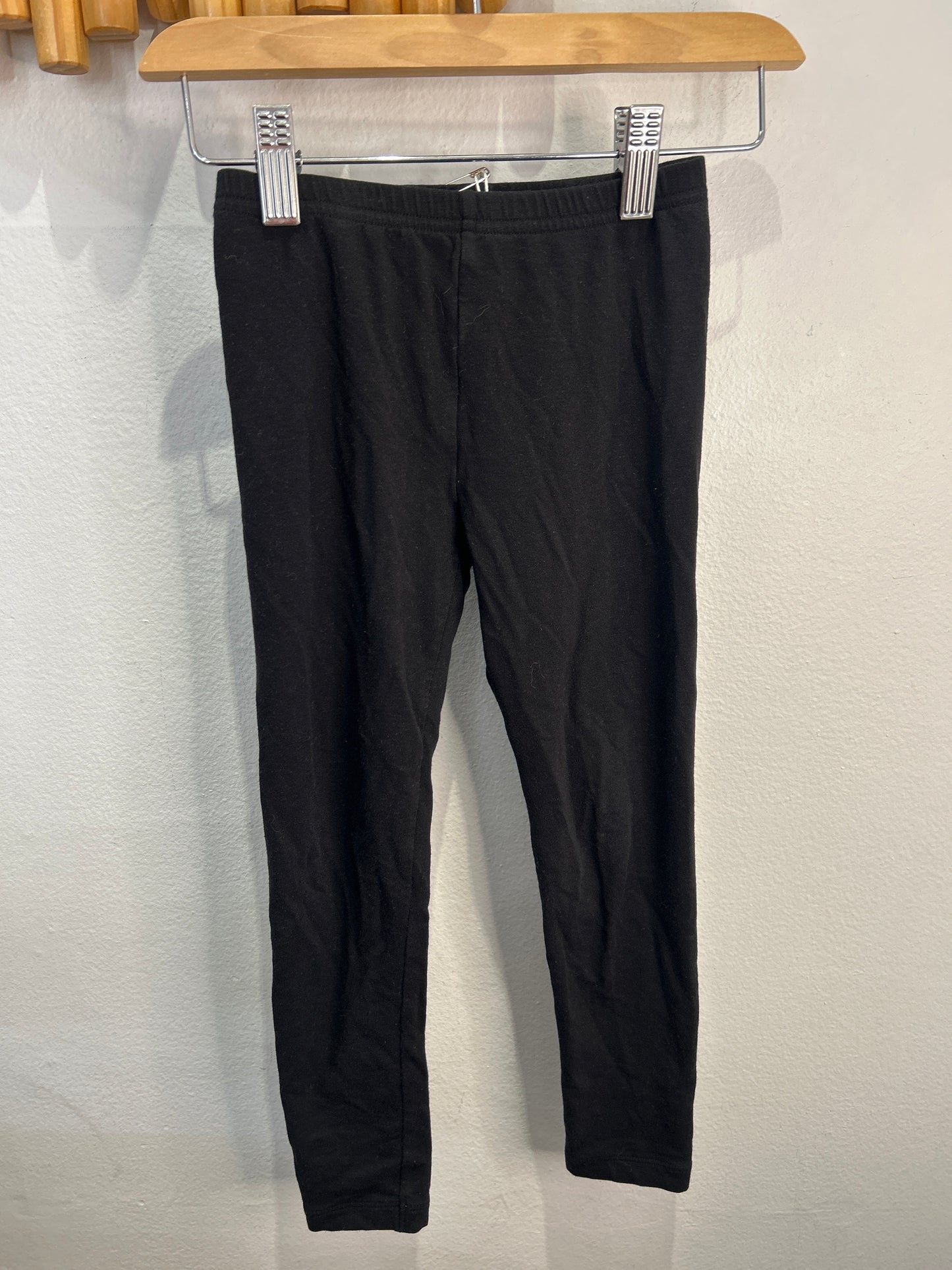 Black heattech leggings 3-4y