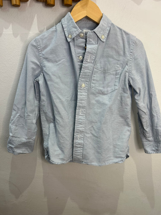 Light blue shirt 4-5y