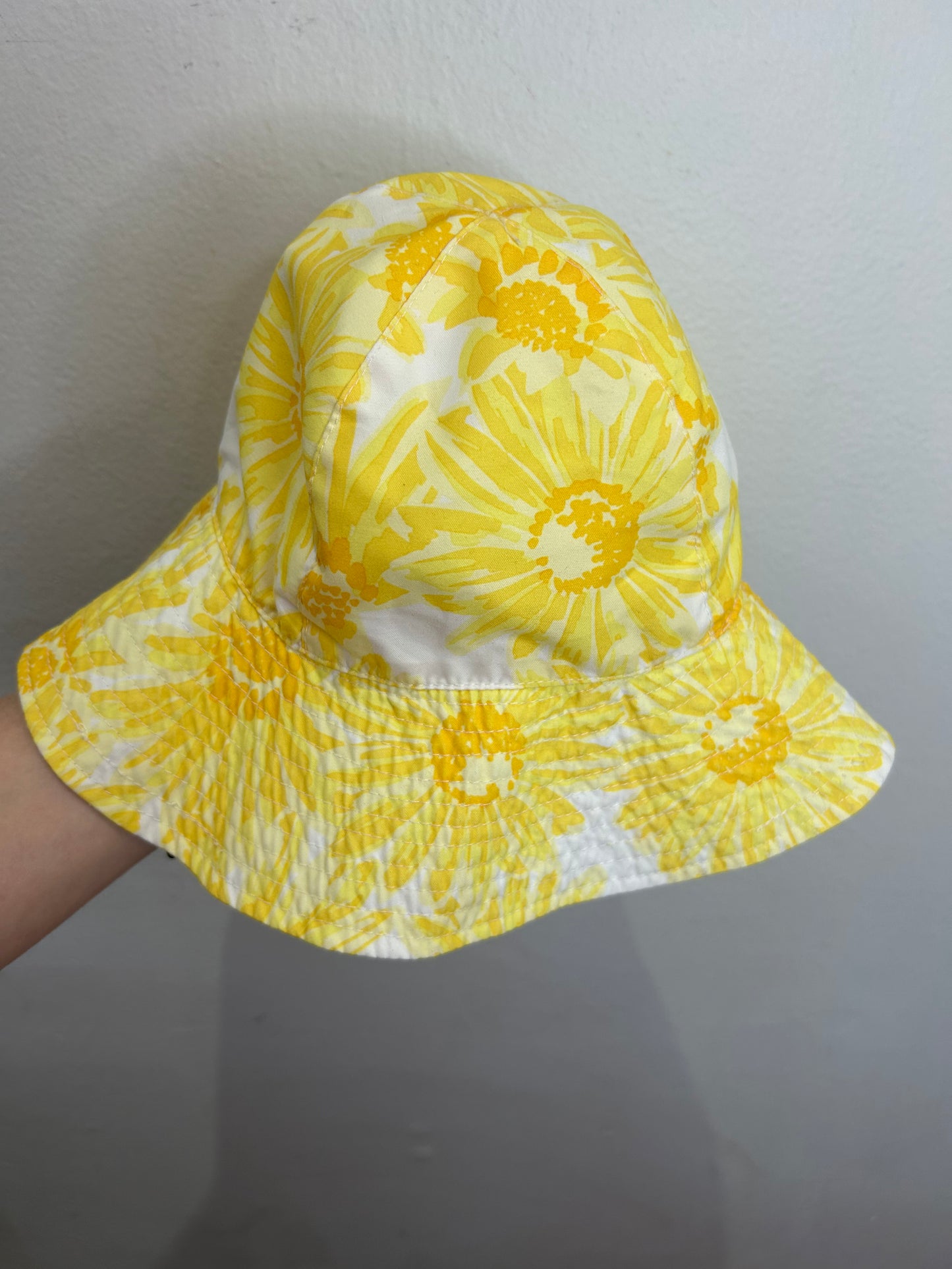 Sunflowers hat 2-4y