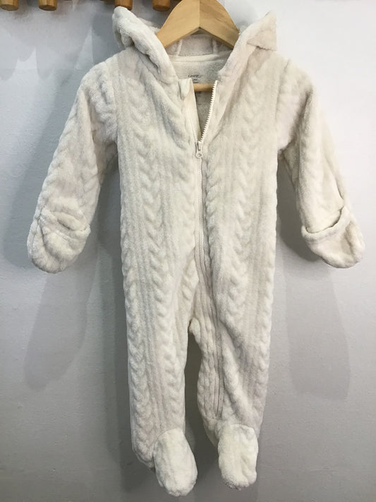 Cream furry bunting 6-9m