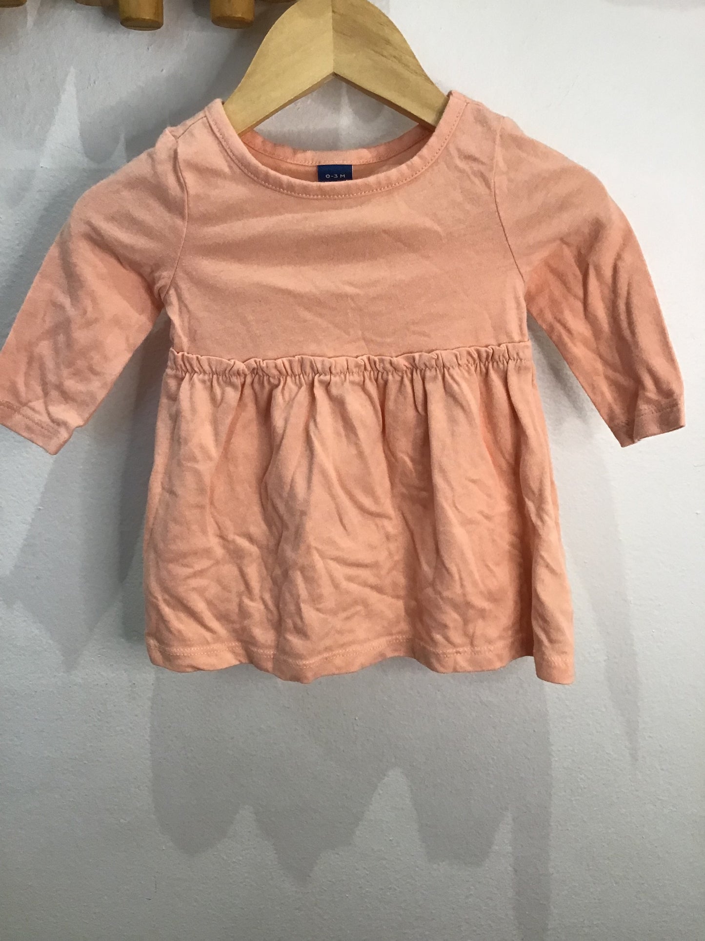 Dress light peach 0-3m