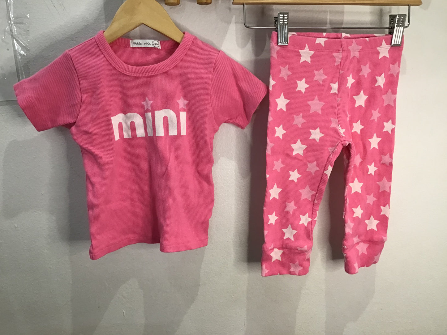Mini pink ribbed lounge set 24m