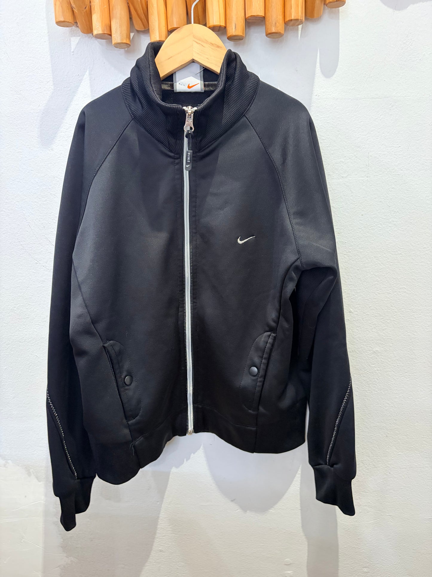Nike activewear zip-up 10-12y