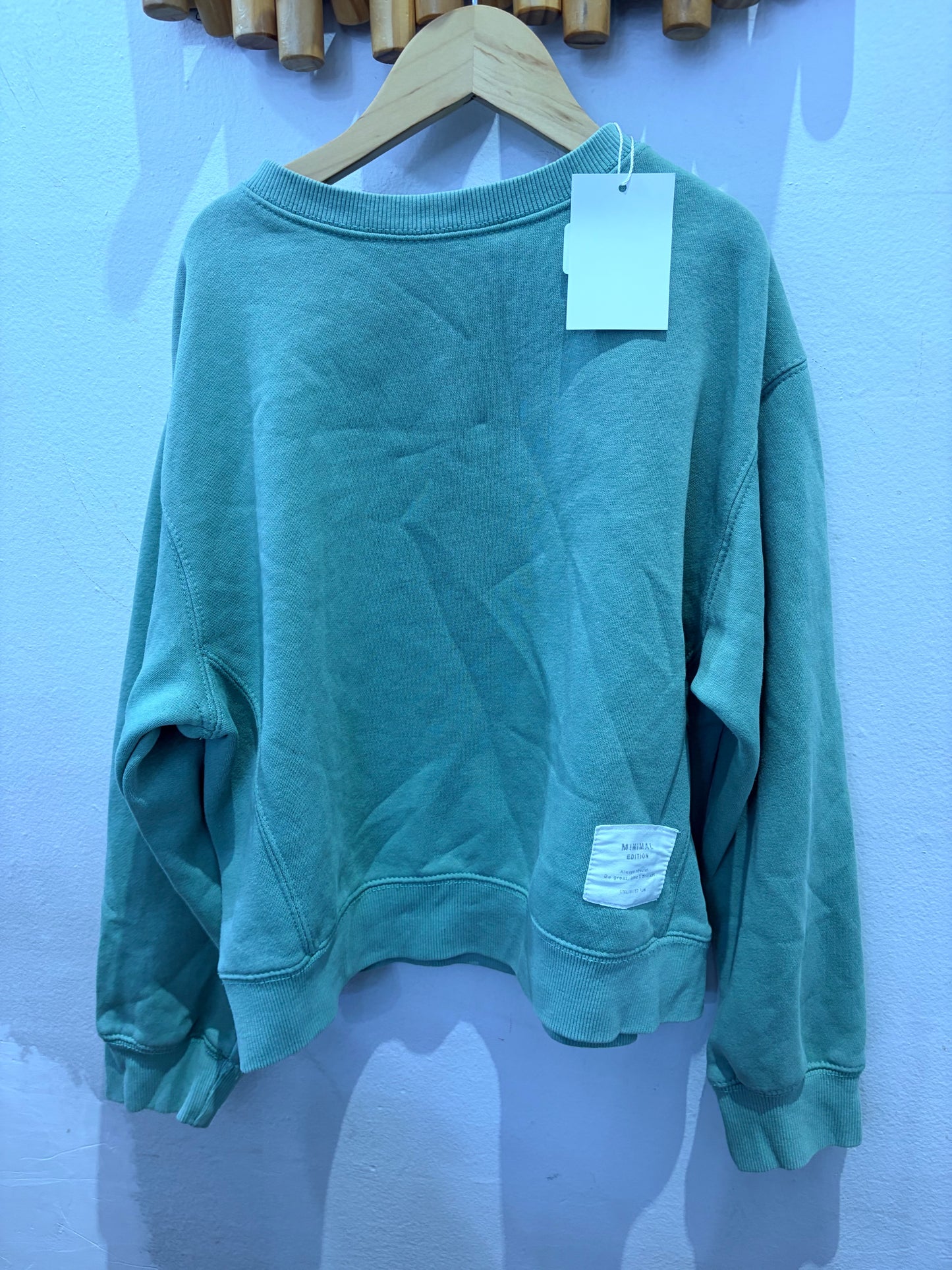 Pistachio pullover 11-12y