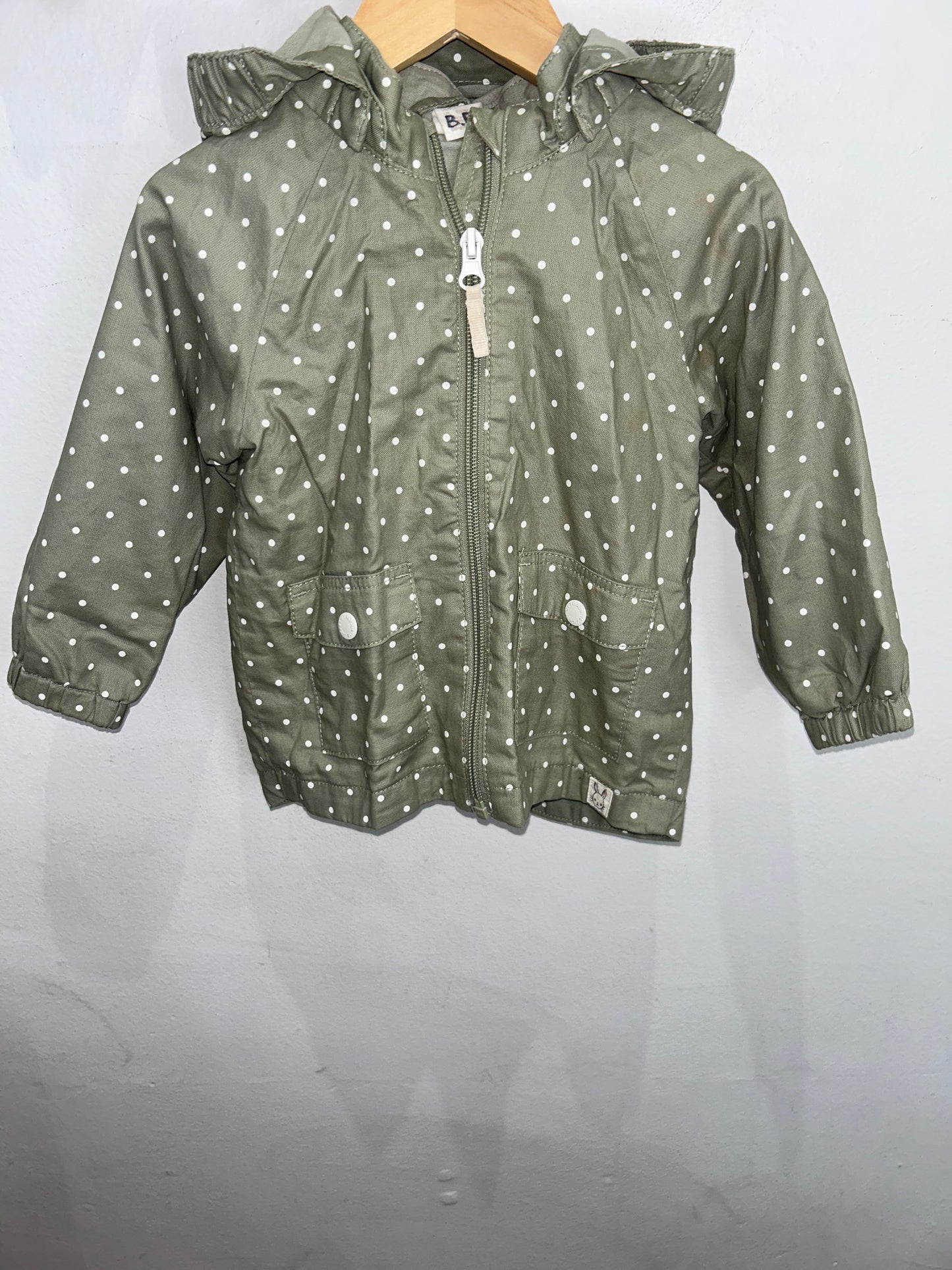 Green dots lightweight jacket 9-12m