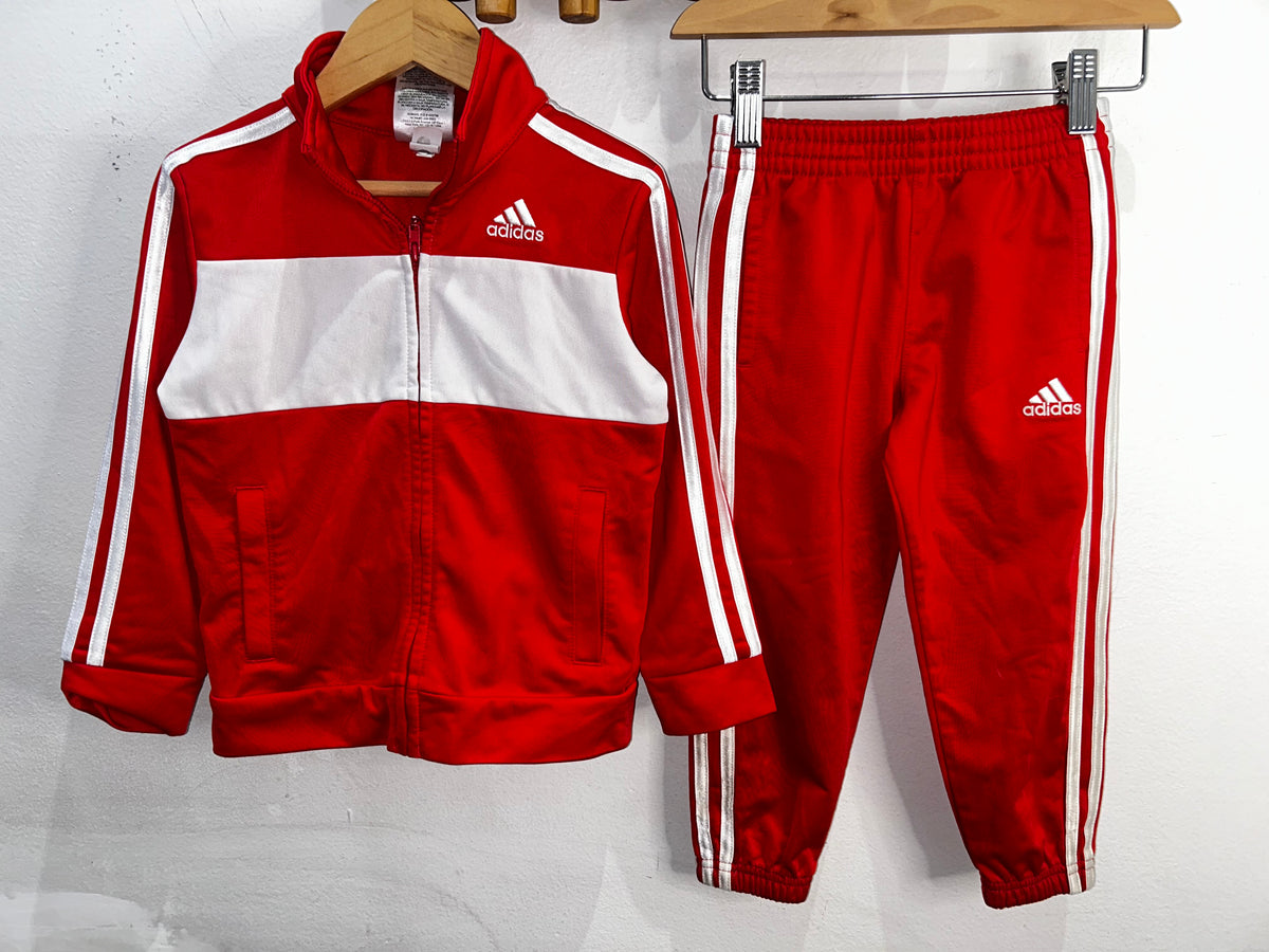 Adidas red jogger set 3y