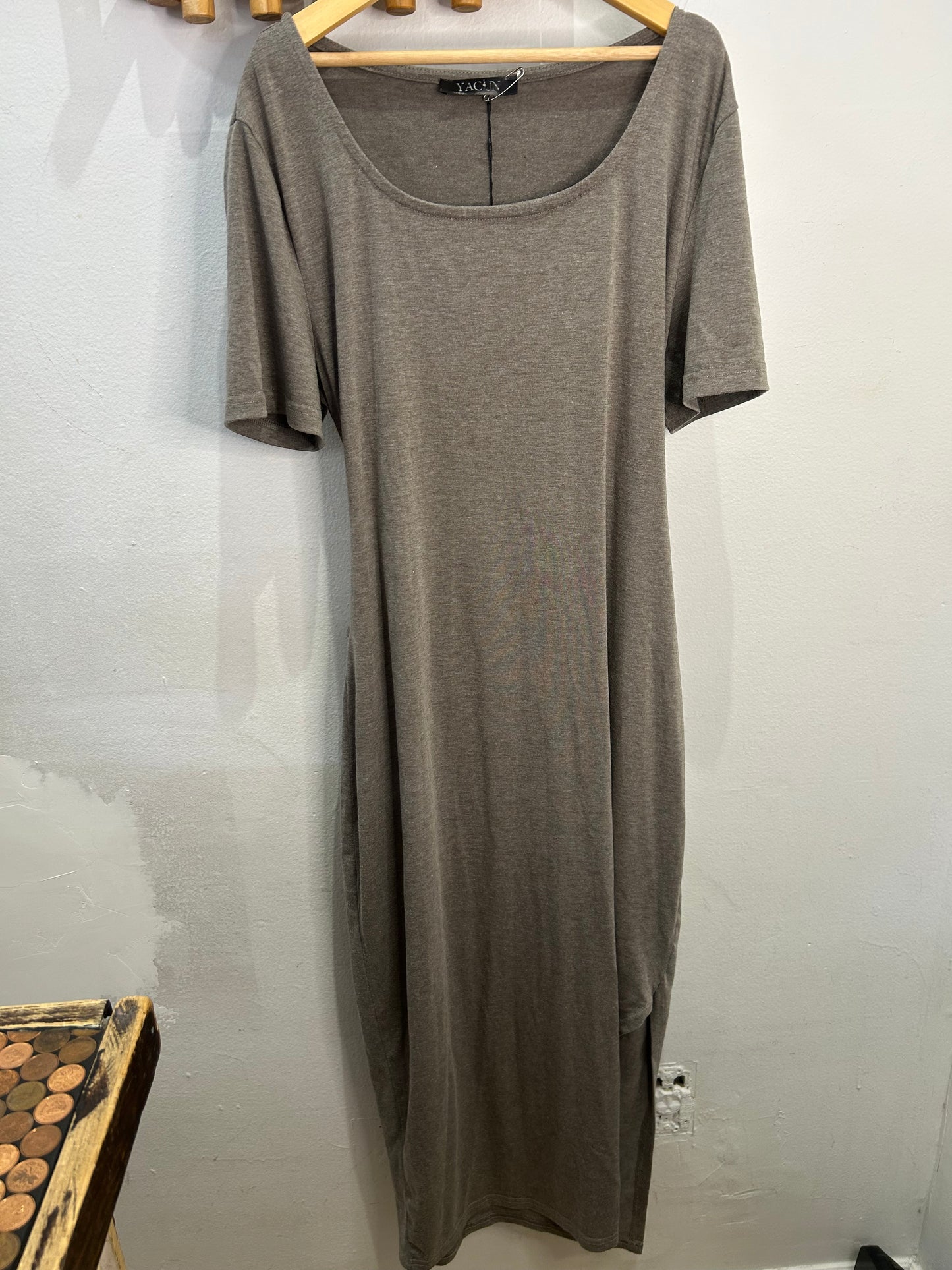 Taupe dress M-L