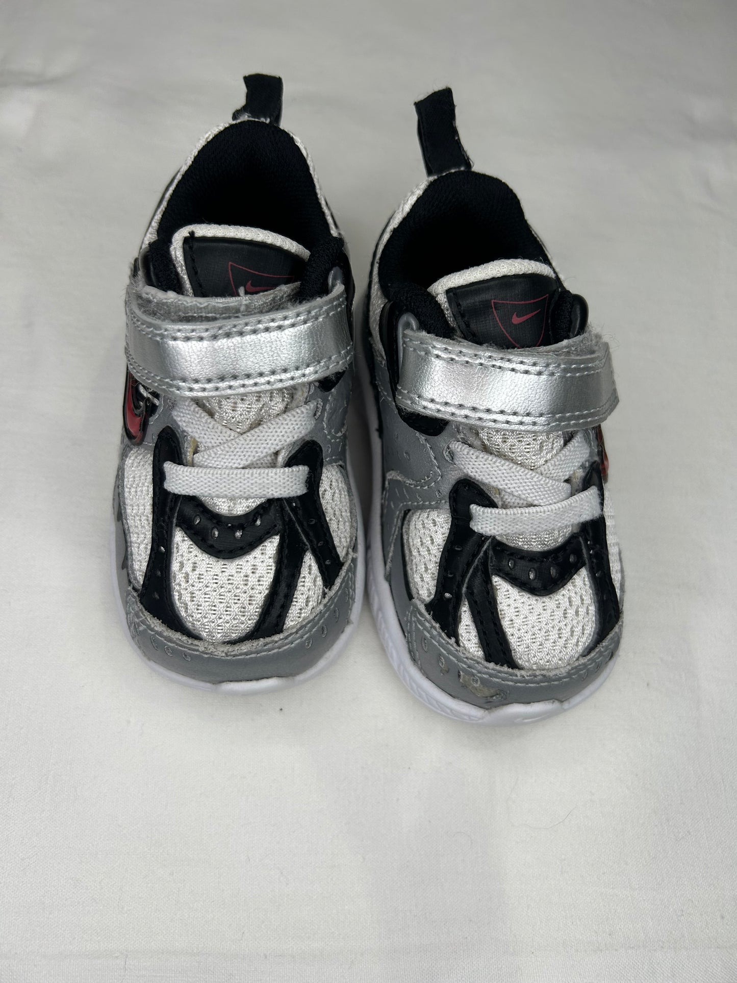 C3.5 Nike baby dad shoes