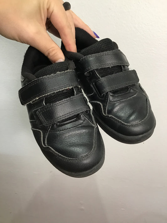 C10-11 Next UK black leather sneakers