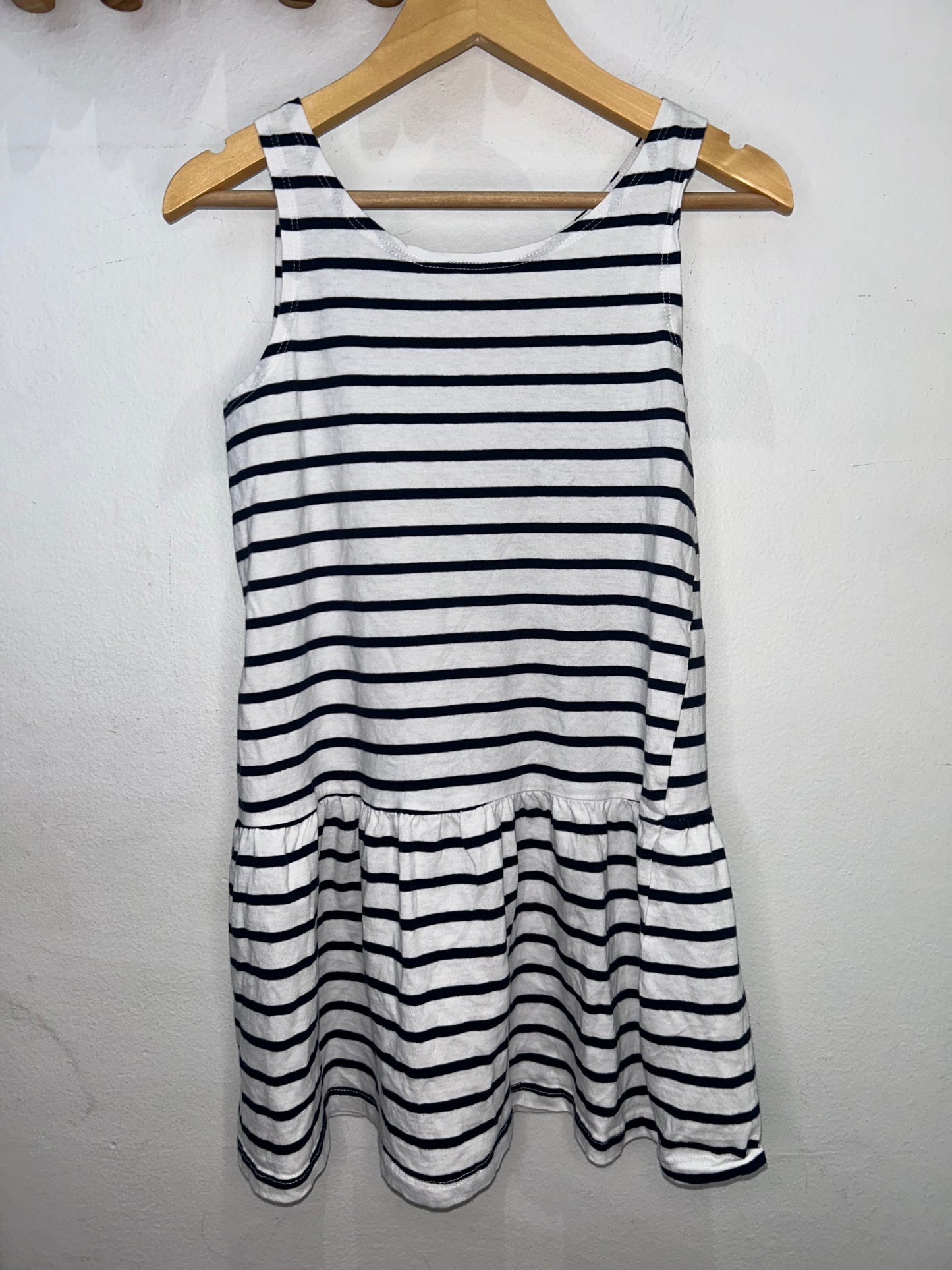 Dark stripes dress 6-8y