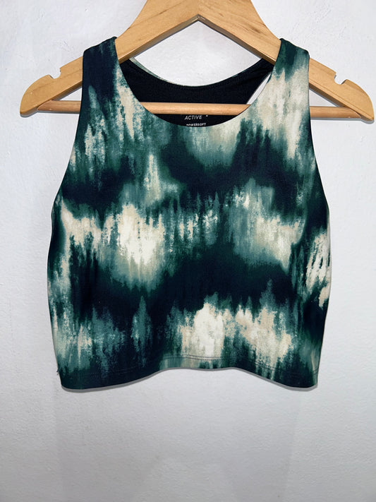 Green pattern activewear set 8y