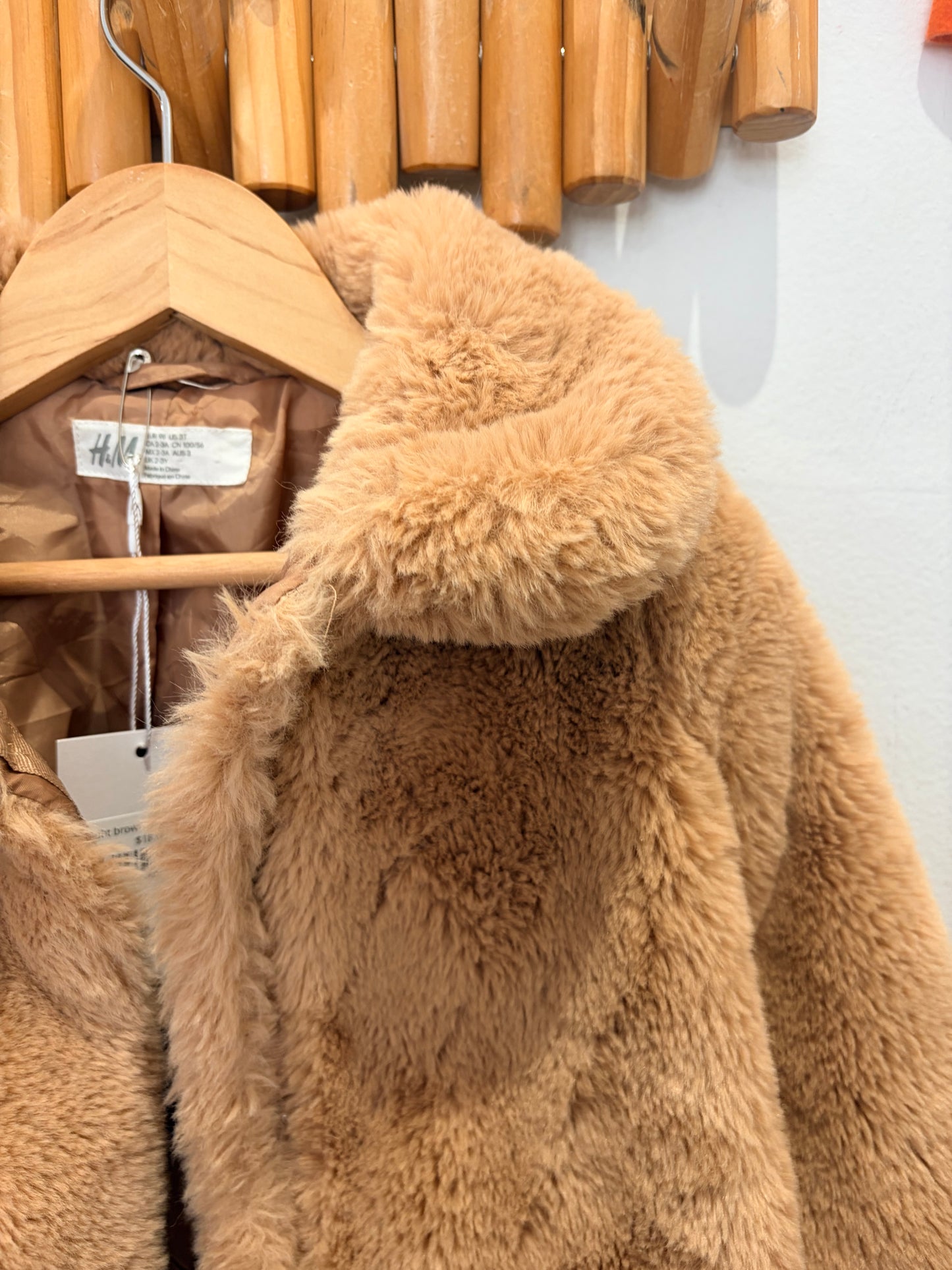 Light brown furry coat 2-3y