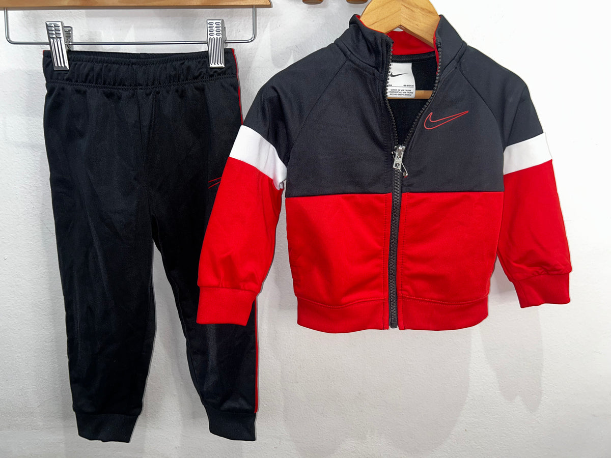 Nike red and black jogger set 18m