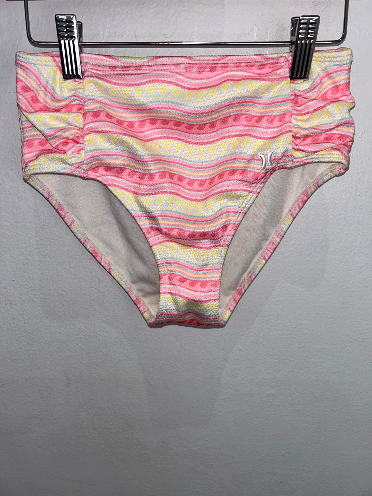 Hurley two piece pink pattern swimsuit 10y