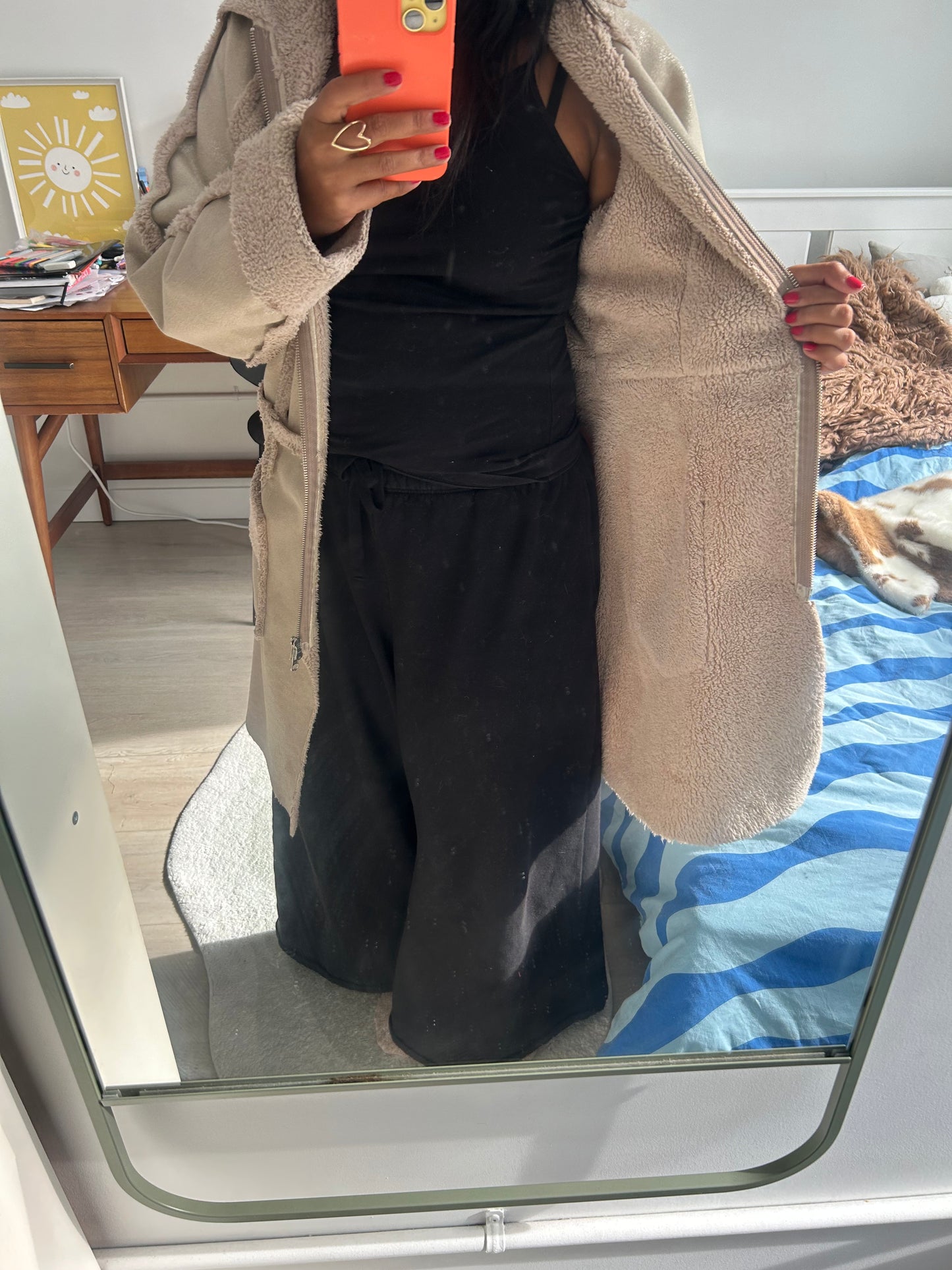 Diana Coatsworth gold coat S