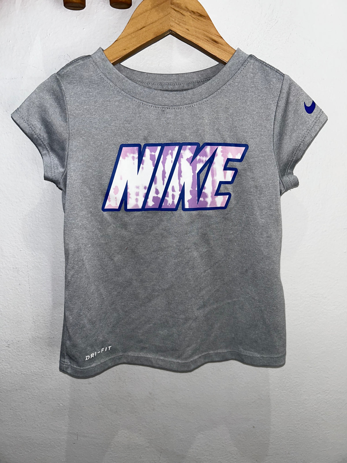 Nike dry fit tee 4y