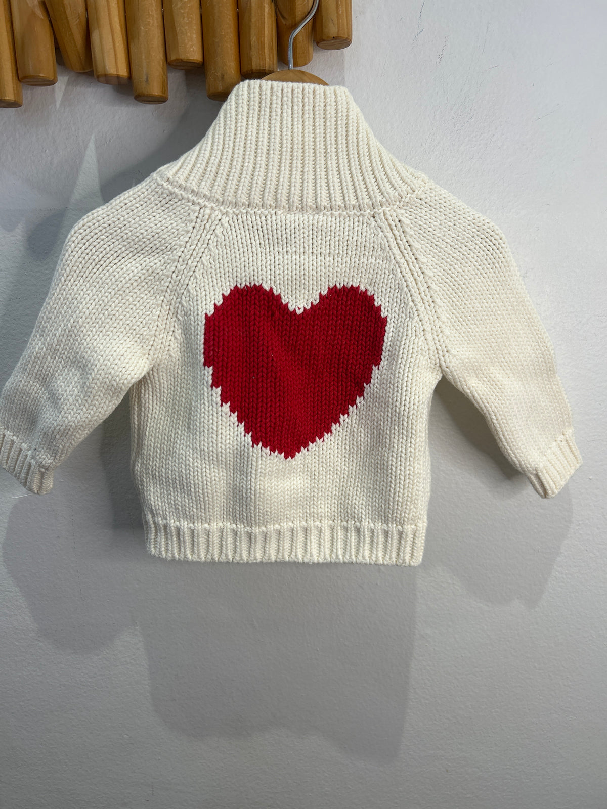Heart detail cardigan 3-6m