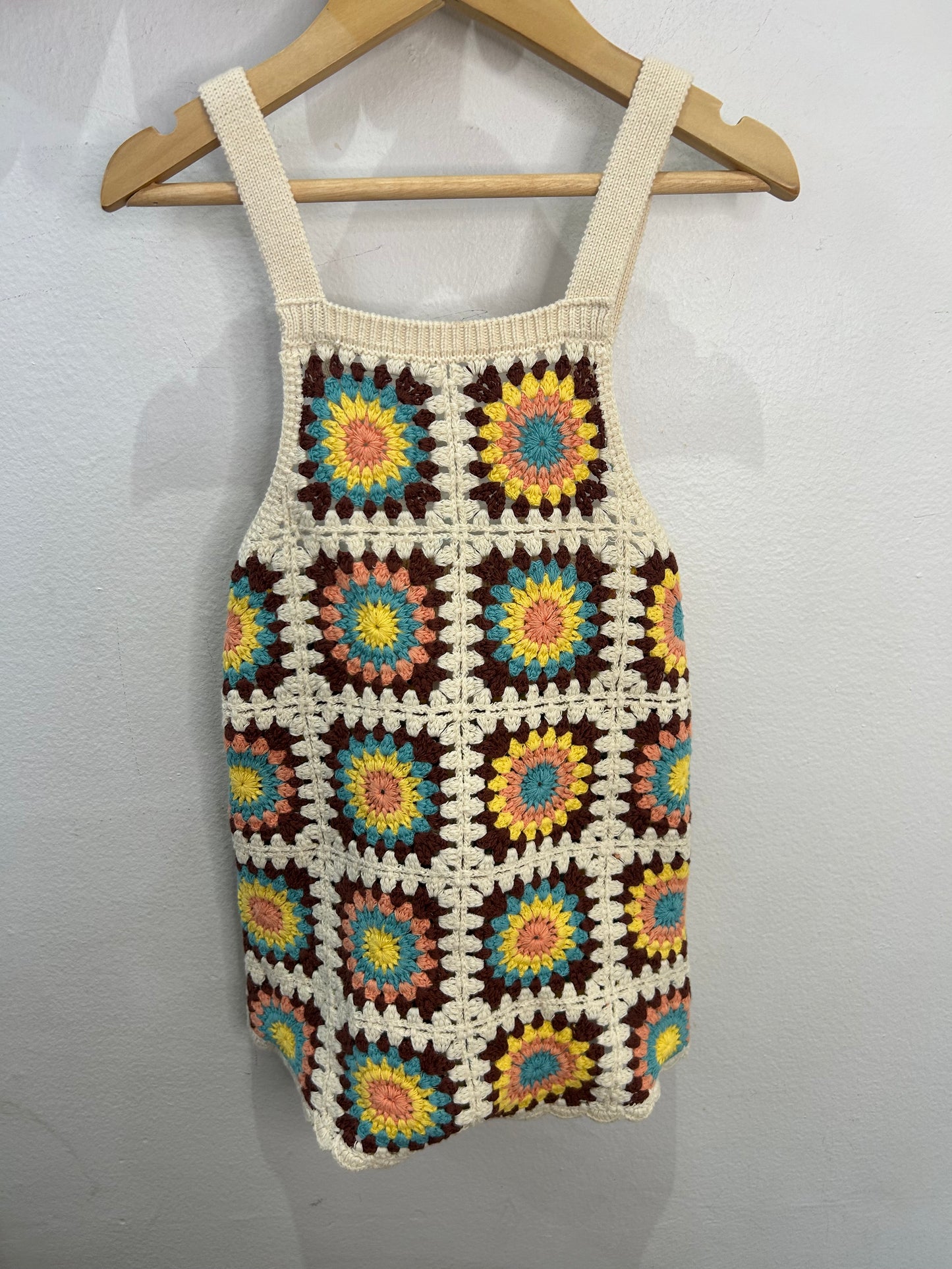 Crochet shorty romper 2y