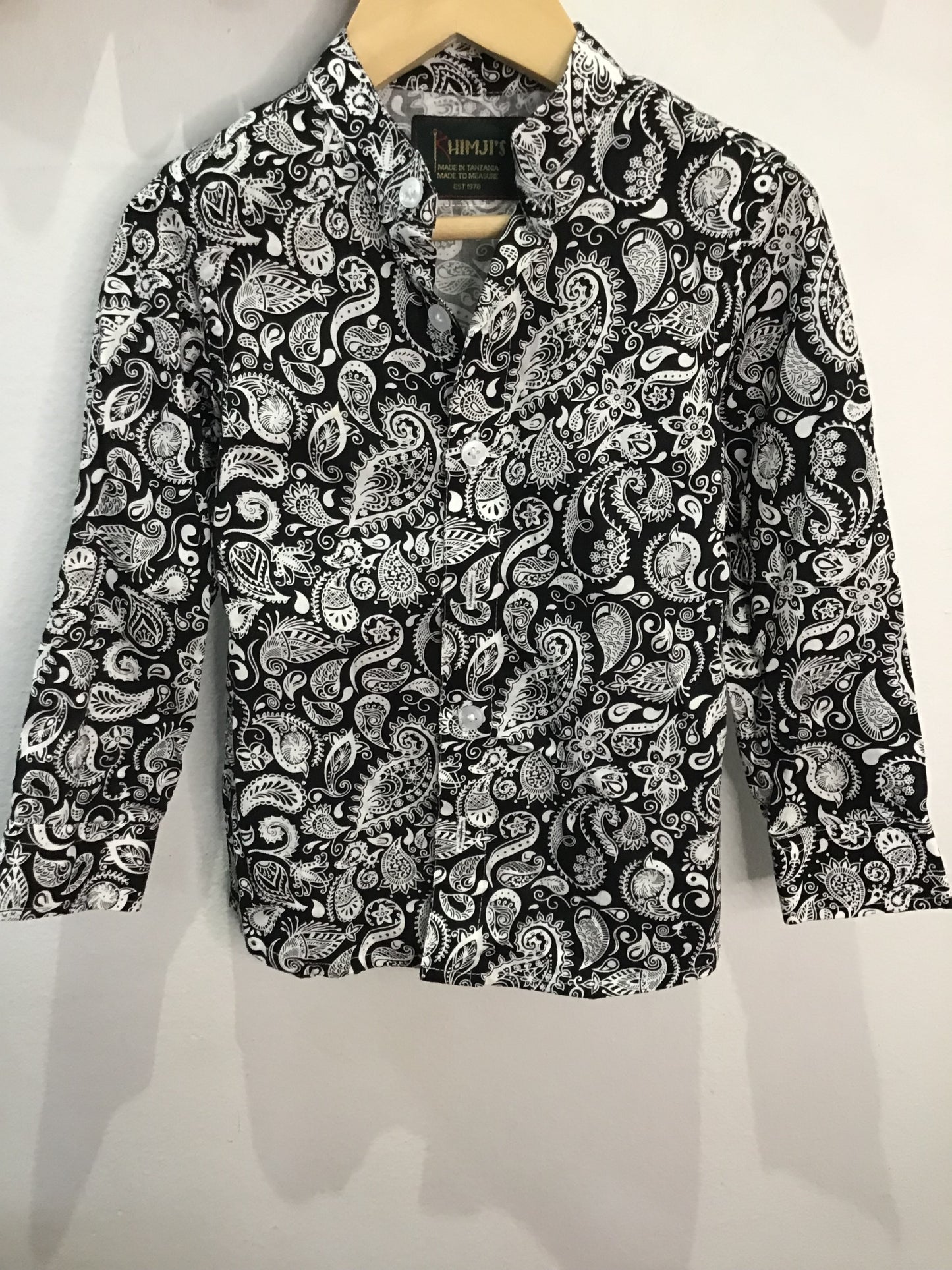 Dapper black dress shirt 3-4y