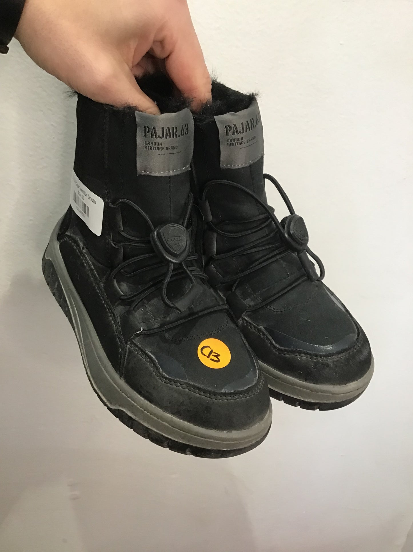 C13 Pajar winter boots