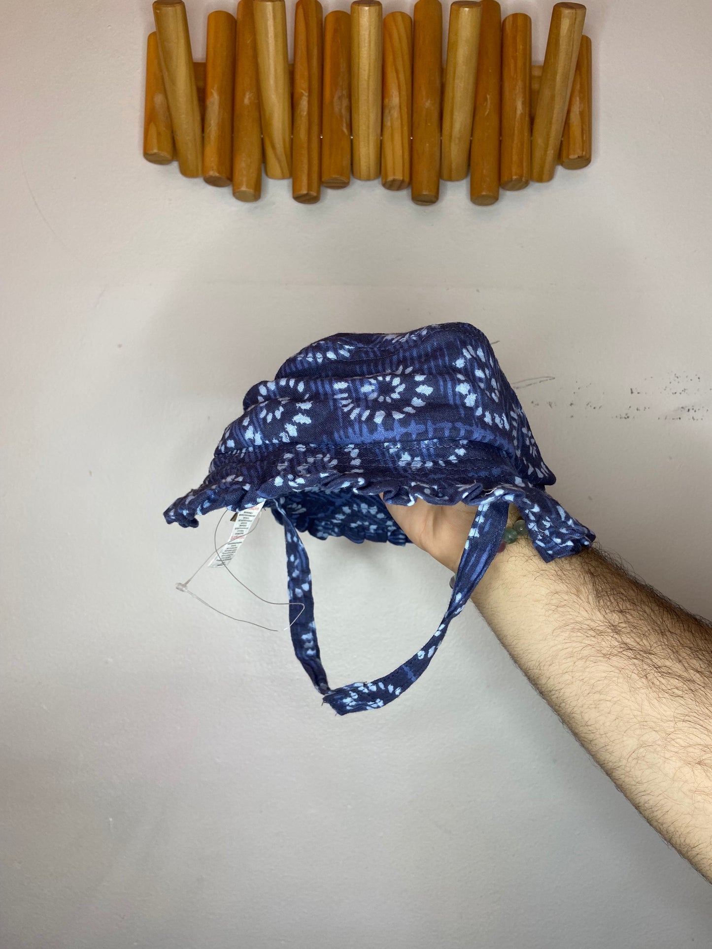 Blue batik romper and hat set 3-6m NEW