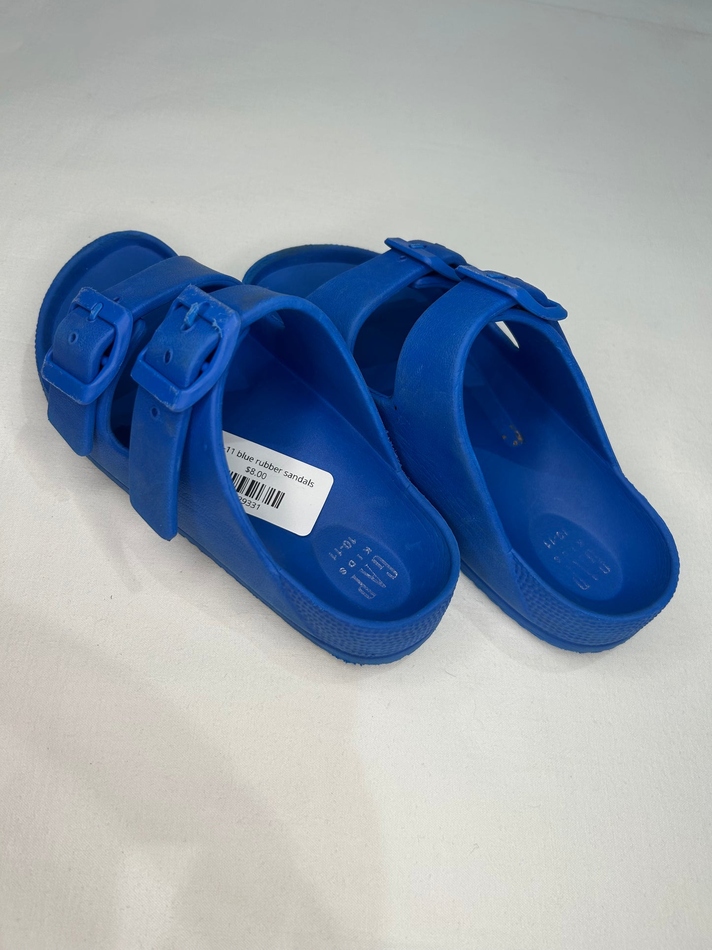 C10-11 blue rubber sandals