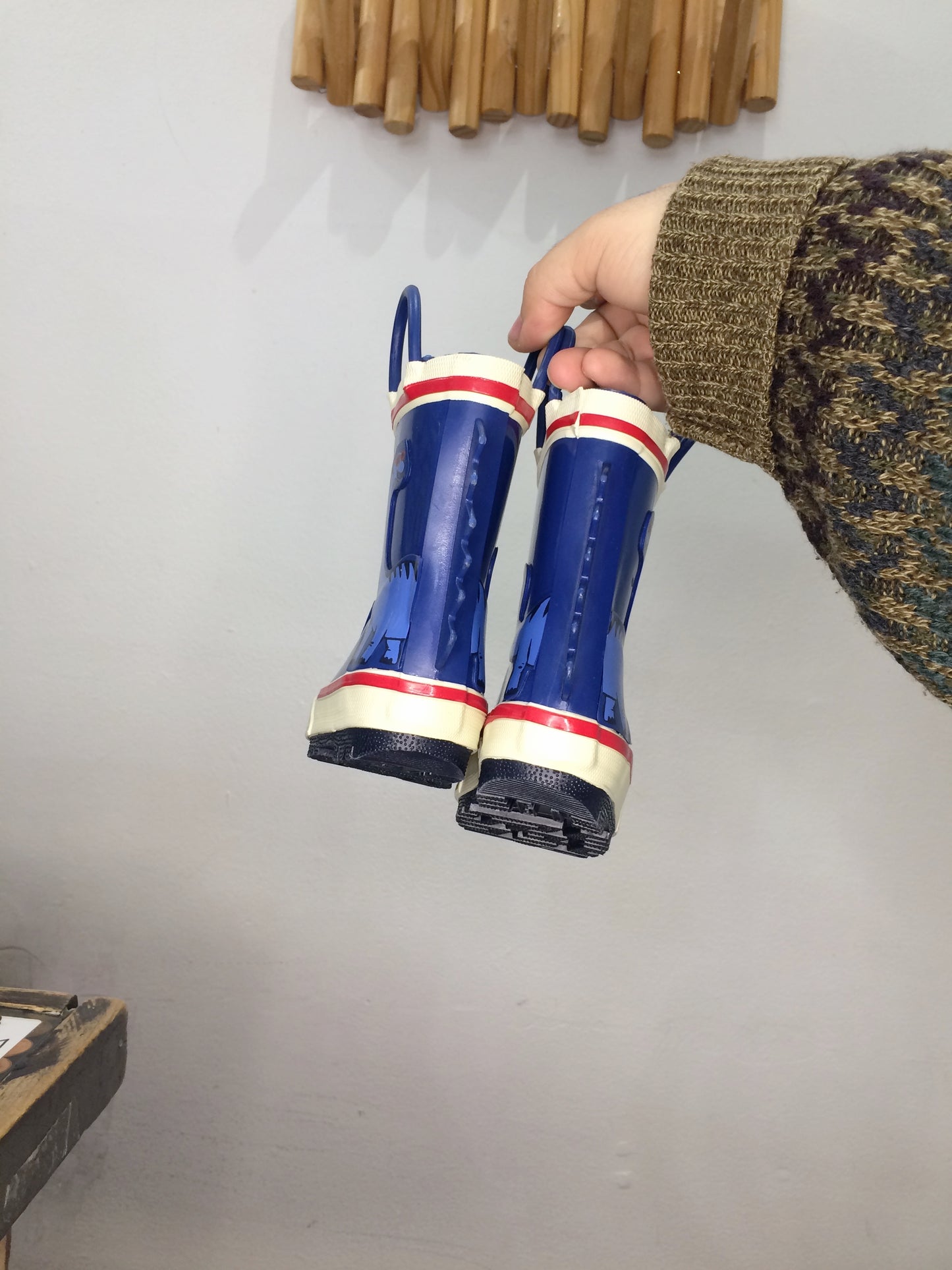 C4 blue dino rainboots