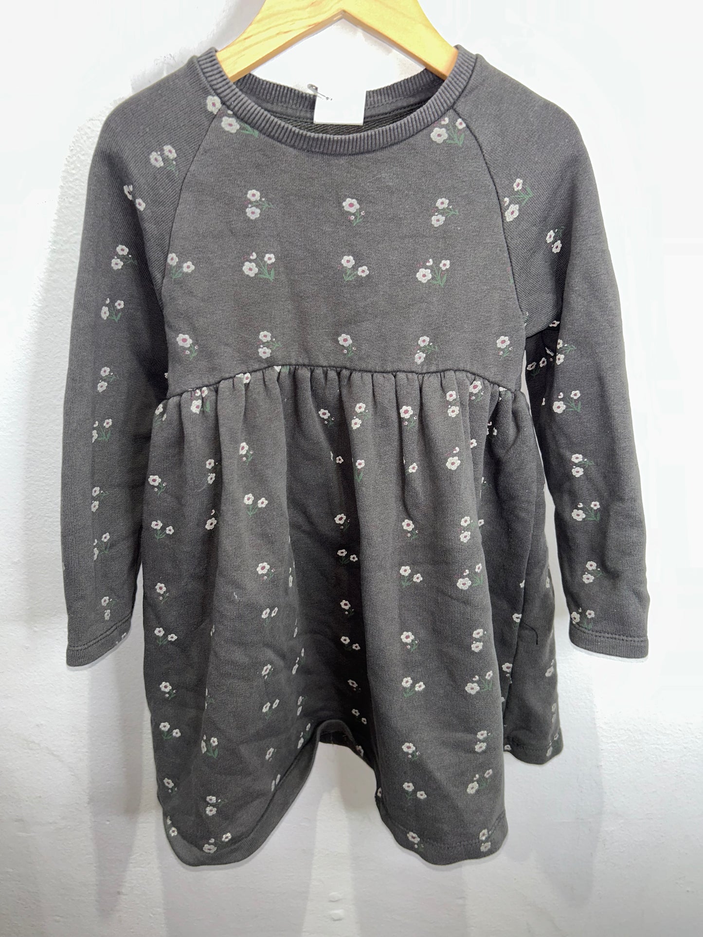 Grey floral pullover dress 4-5y