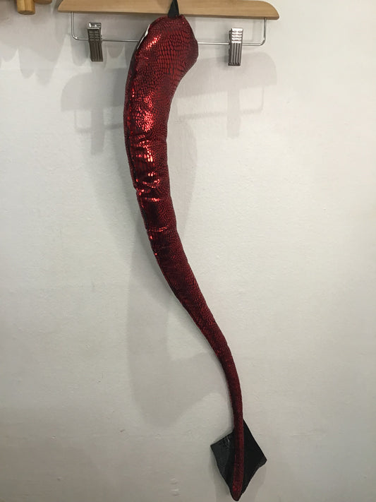 Clip-on devil tail - one size