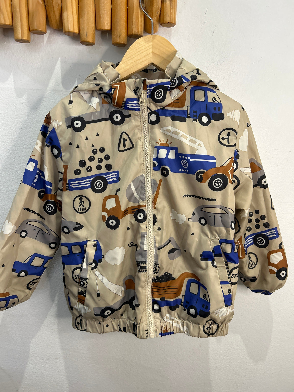 Construction beige rain jacket 2-4y